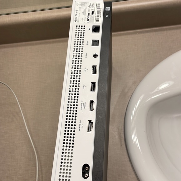 Selling it don’t need it - Picture 3 of 3